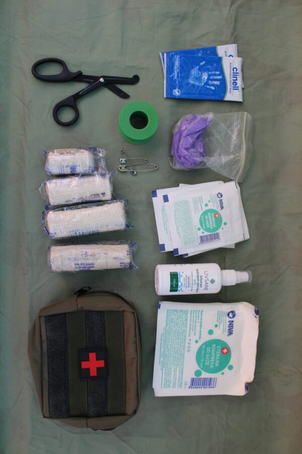 Zeleni komplet MEDIC torbica - Image 17