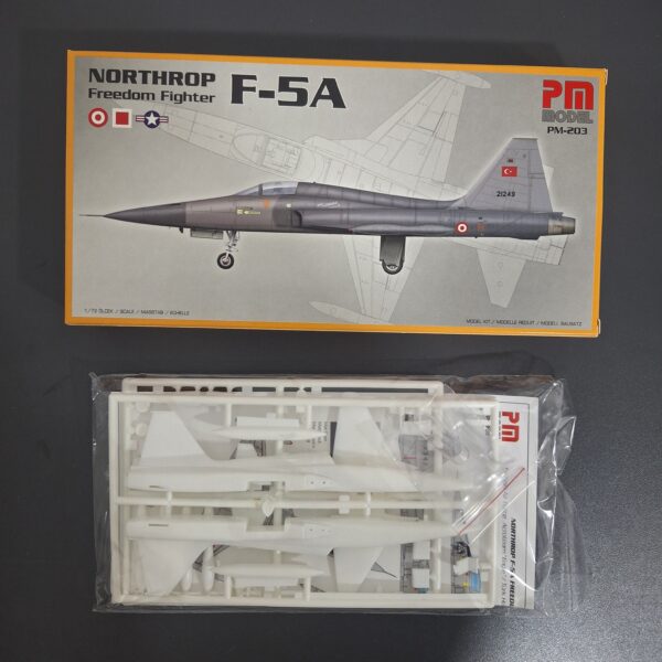 Maketa aviona NORTHROP F-5A - Image 2