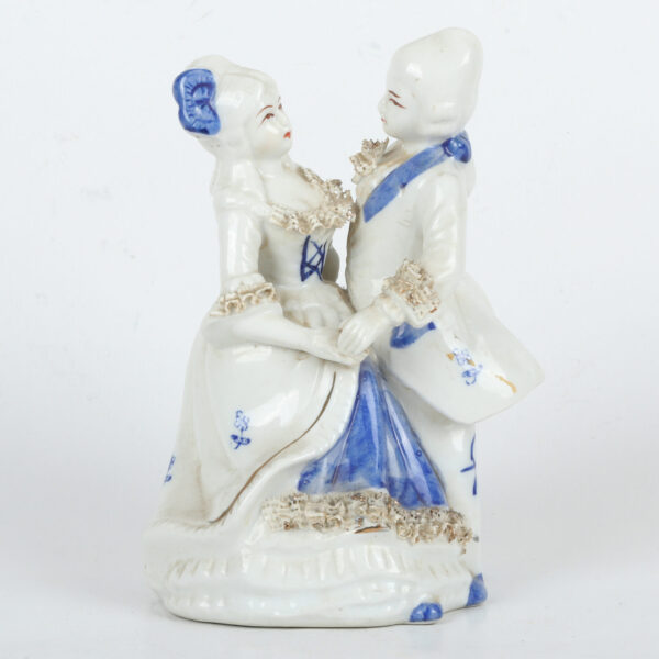 Porcelanska figura - plesni par