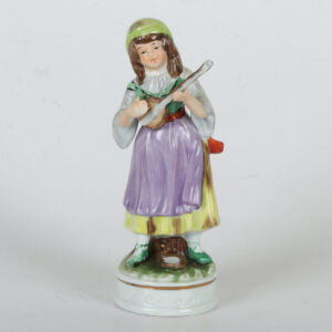 Porcelanska figura Capodimonte- Devojka