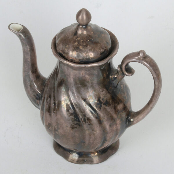 Elegantan Vintage Srebrni Porcelanski Čajnik - Image 5