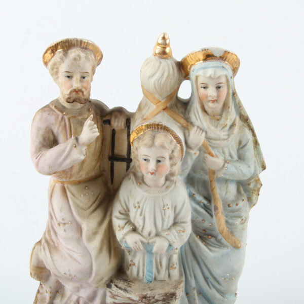 Porcelanska figura Svete Porodice - Image 6