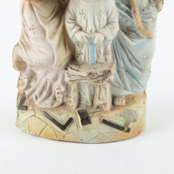 Porcelanska figura Svete Porodice - Image 7