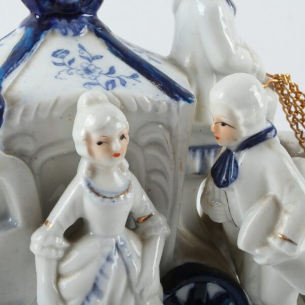 Viktorijanska kolonijalna figurica konjske zaprege porcelan - Image 8