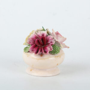 Porcelanska figura buket Thorley English Bone China Stafford